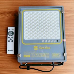 Đèn LED chiếu pha năng lượng mặt trời cảm biến 200W Ánh sáng trắng - Model : CP03.SL.RAD 200W.V2 6500K Rạng Đông