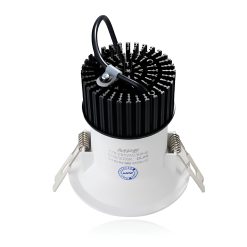 Đèn led downlight âm trần chống ẩm IP65 MPE - 30W ánh sáng vàng DL65-30V MPE