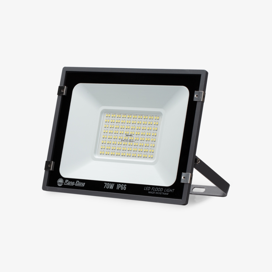 Đèn LED Chiếu pha 70W ánh sáng vàng CP10 70W 3000K Rạng Đông