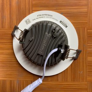 Đèn LED Downlight âm trần 10W lỗ khoét 90mm ánh sáng trắng AT04 90/10W 6500K Rạng Đông