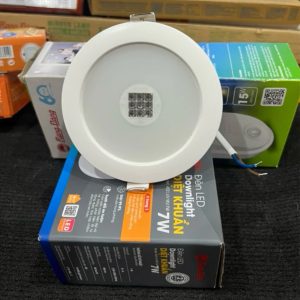 Đèn LED Downlight âm trần diệt khuẩn 7W ánh sáng vàng AT21.UV 90/7W 3000K Rạng Đông