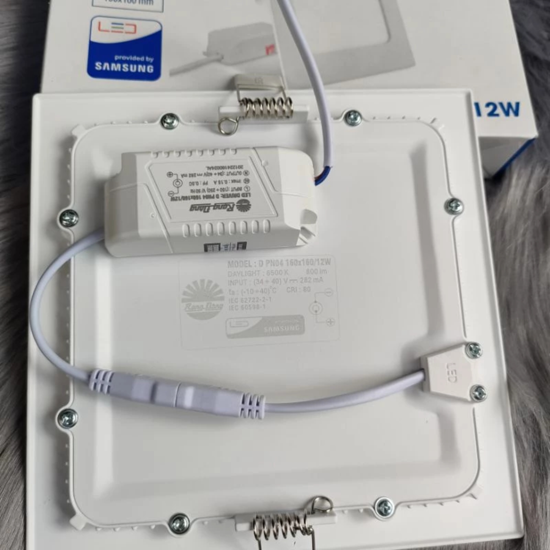 Đèn LED Panel âm trần 12W hình vuông ánh sáng trắng PN04 160x160/12W 6500K Rạng Đông