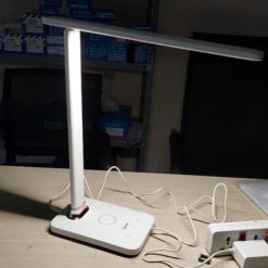 Đèn bàn học 24W led cảm ứng tích hợp đế sạc không dây bảo vệ thị lực TL5 MPE