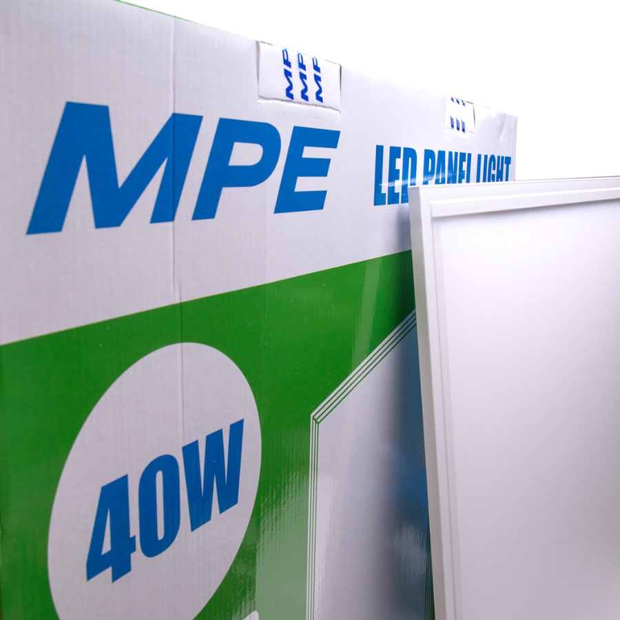Đèn led tấm loại lớn 600x600mm - 40W ba chế độ màu FPL-6060/3C MPE
