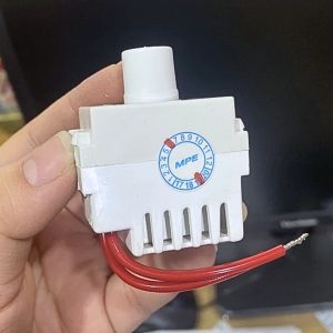 Bộ điều chỉnh tốc độ quạt 800VA-200VAC mã A6V800F MPE - Thiết bị điện Mai Linh Electric