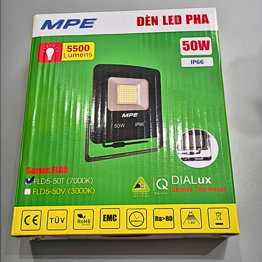 Đèn led pha 50W ánh sáng vàng FLD5-50V MPE - Thiết bị điện Mai Linh Electric