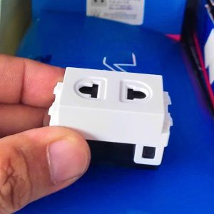 Hạt ổ cắm 2 chấu vặn vít mã A6USV MPE - Thiết bị điện Mai Linh Electric