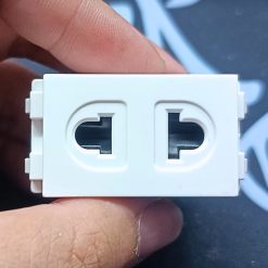 Ổ cắm 2 chấu mã A6US MPE - Thiết bị điện Mai Linh Electric