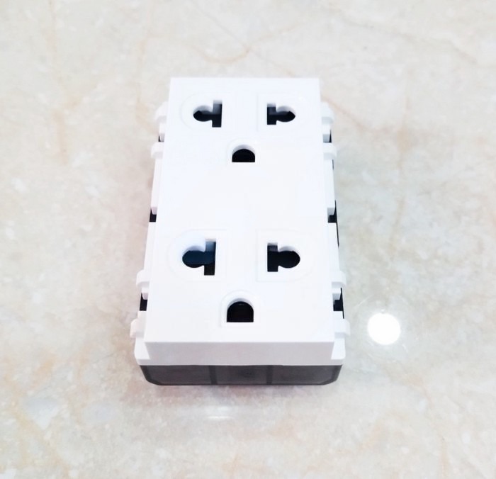 Ổ cắm đôi 3 chấu mã A6UES2 MPE - Thiết bị điện Mai Linh Electric