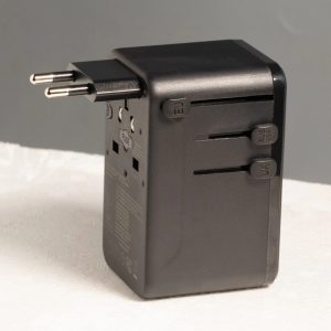 Ổ cắm du lịch đa năng tích hợp 3 cổng USB-C và 1 cổng USB-A sạc nhanh GaN 140W mã TA8 MPE - Thiết bị điện Mai Linh Electric