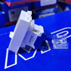 Ổ cắm mạng LAN 8 dây mã A6RJ88 MPE - Thiết bị điện Mai Linh Electric