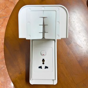 Mặt che phòng thấm nước dùng cho các mặt và ổ cắm chữ nhật A223S MPE - Thiết bị điện Mai Linh Electric